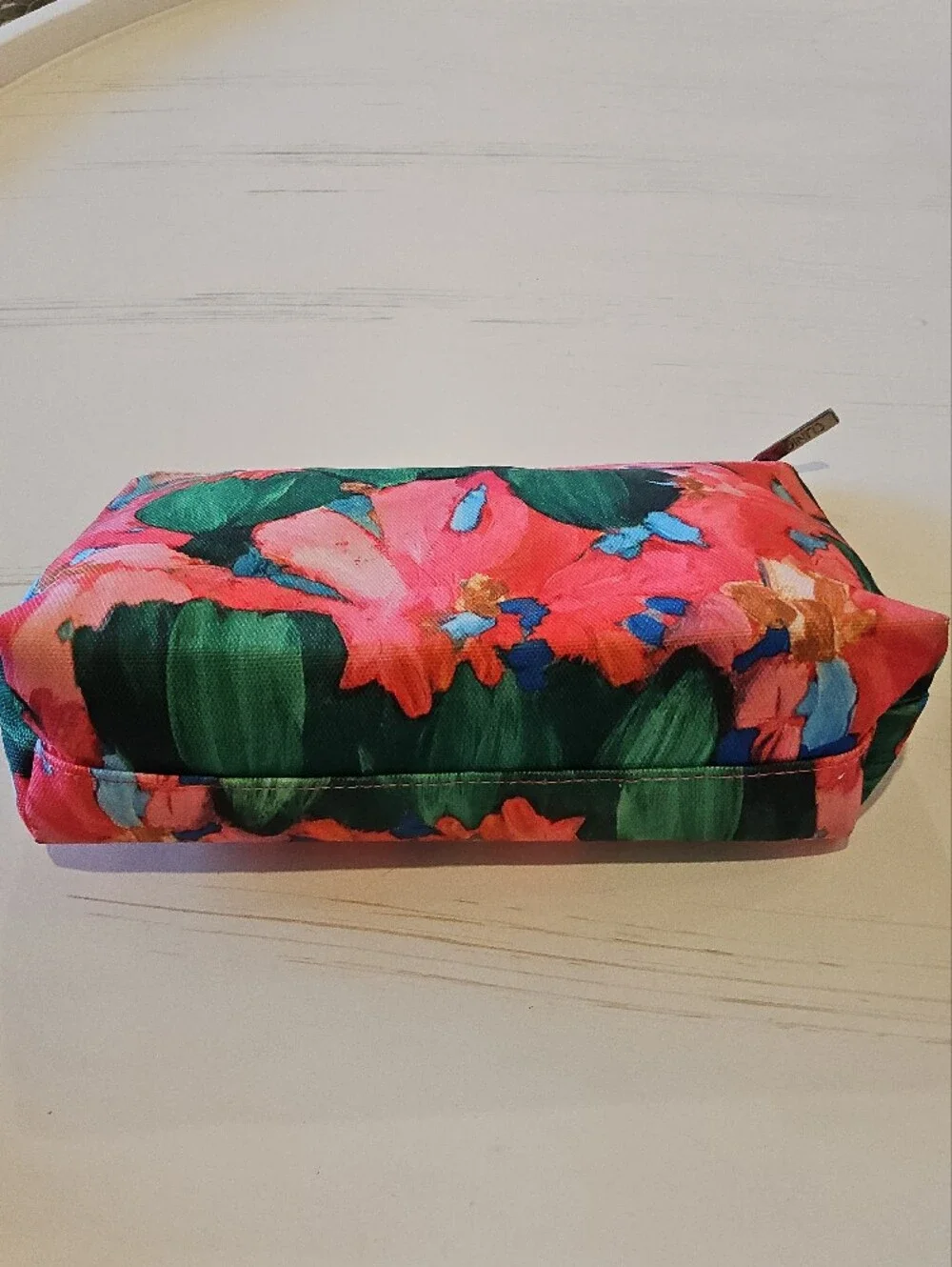 Clinique floral cosmetic